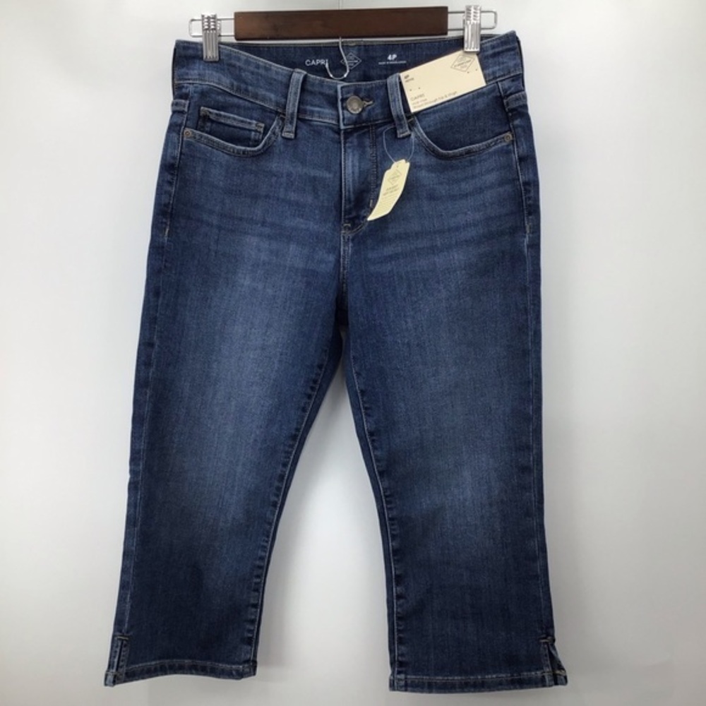 St. John's Bay Dark Blue Capri Jeans
